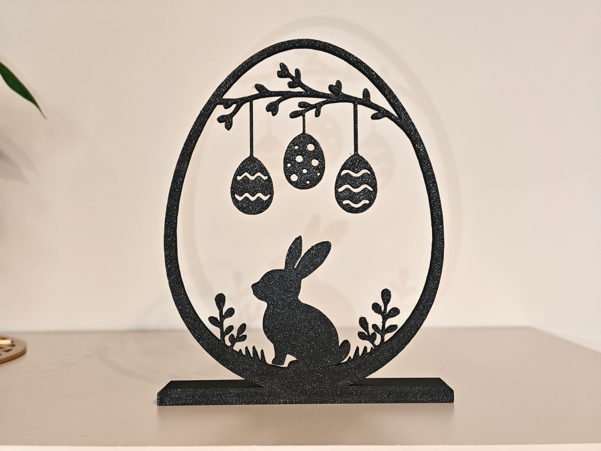 Easter Bunny – Decorative Egg Silhouette v2
