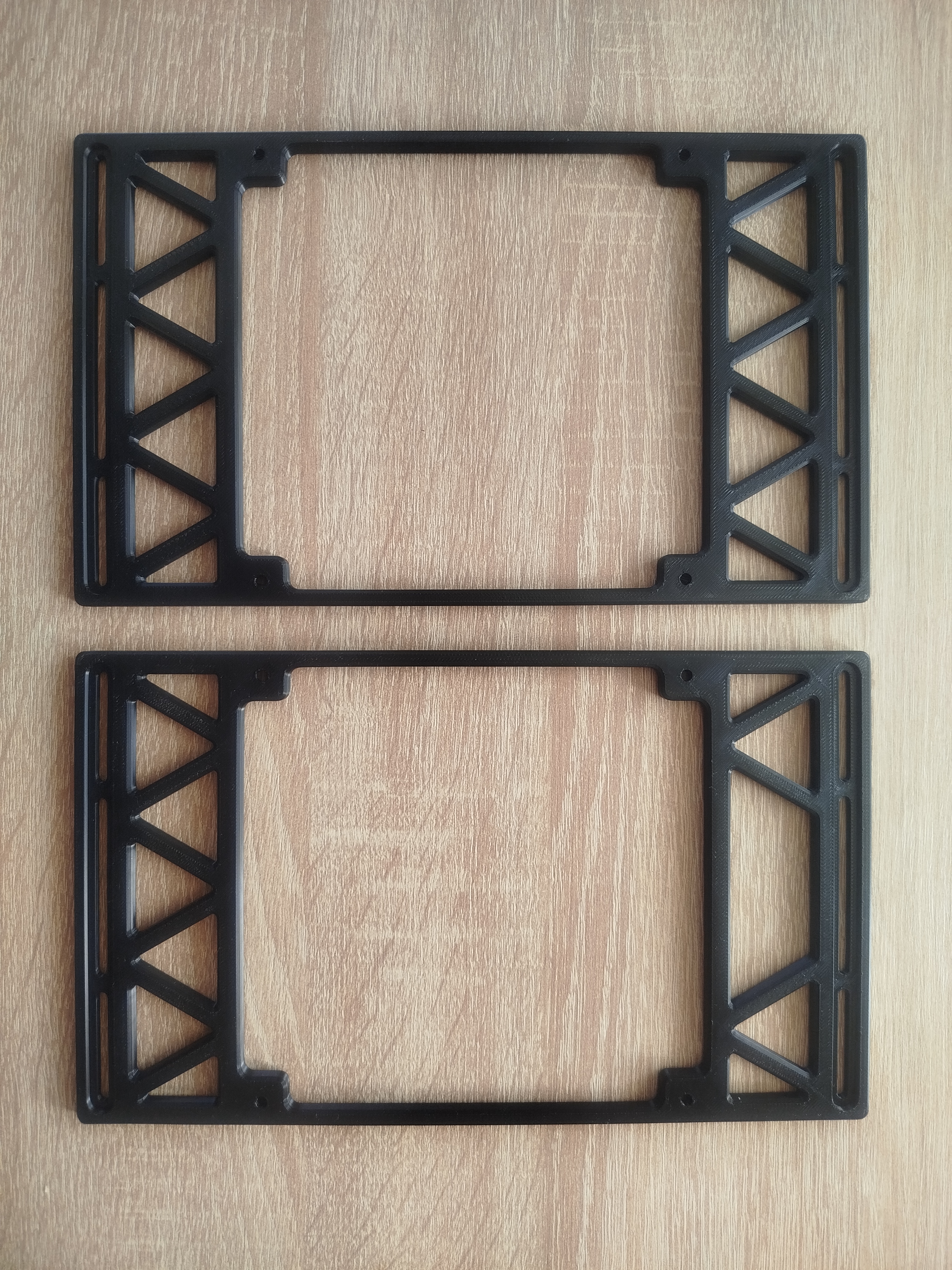 Miniatura 2 do modelo 3D Triangulus ATX Tower