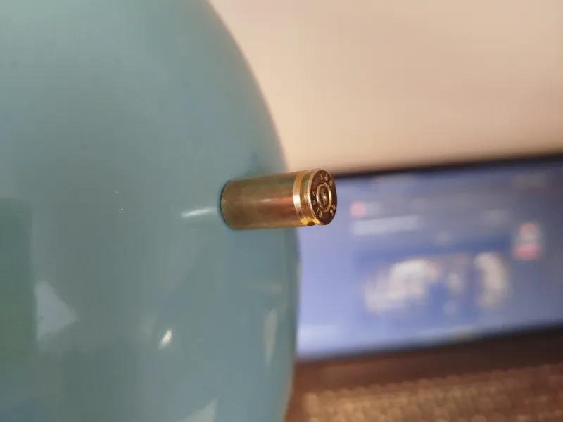 Luger magnet
