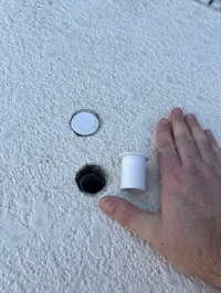 Cache-trou pour clôture de piscine — photo 3