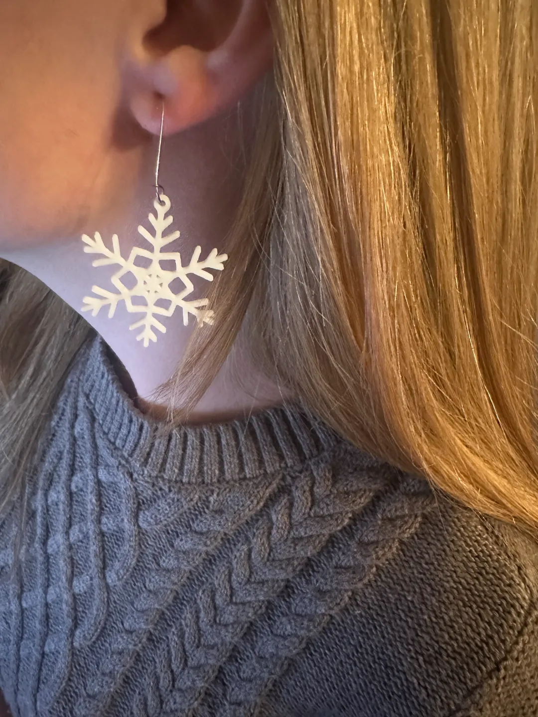 Christmas Earrings Part 1 view 4