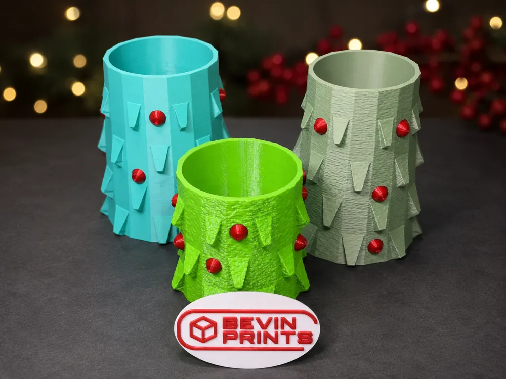 Accesorio para impresora 3D: Evergreen Sips – Christmas Tree Koozie Collection. Referencia del modelo original.