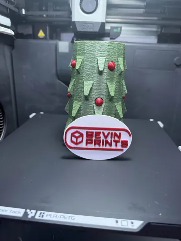 Accesorio para impresora 3D: Evergreen Sips – Christmas Tree Koozie Collection — vista de referencia 4