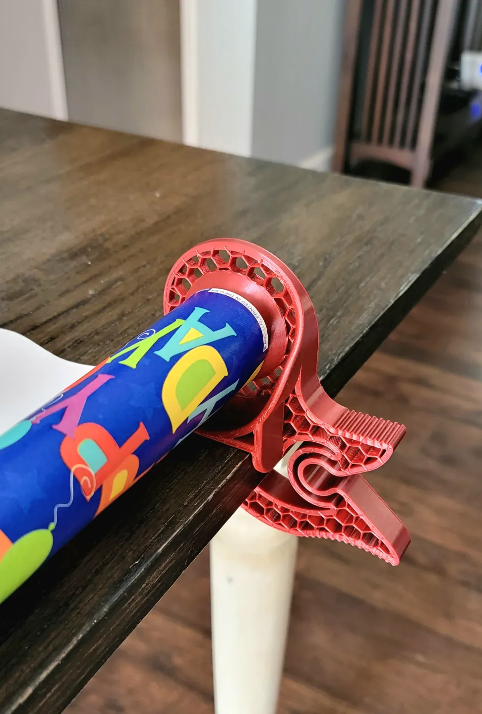 Gift Wrap Paper Holder V1.5 Update! view 2