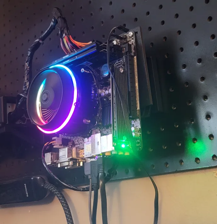 Peg Board PC Mount ( itx board )