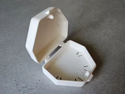 Retainer Case