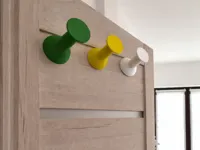 Two elements on one plate