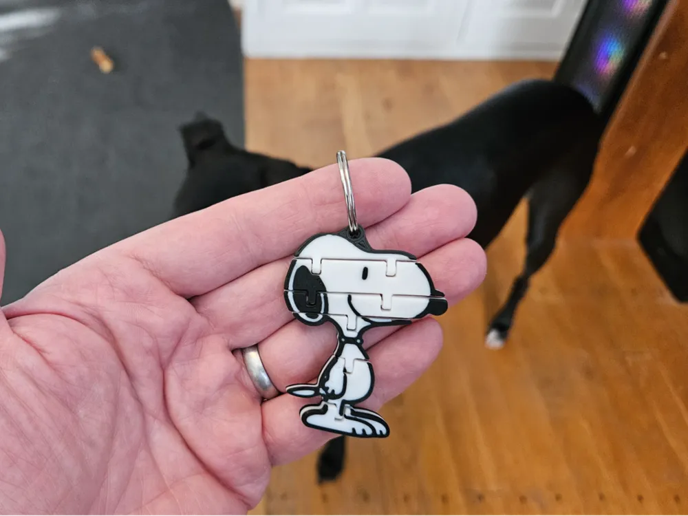 Snoopy Keyless Script Snoopy Flexi Keychain - Free 3D Print Model - MakerWorld