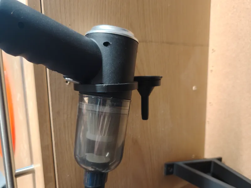 A Vac Rack for your USB Vacuum