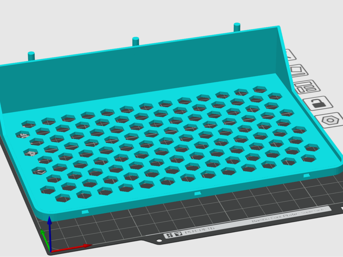 Miniatura 1 do modelo 3D 洞洞板置物架175x120mm