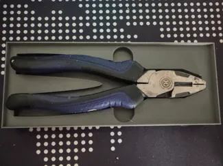 Gridfinity Linesman Pliers