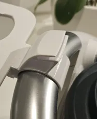 Clip mit Deckelhalter