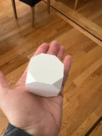 Sphère low poly — cube tronqué — photo 3