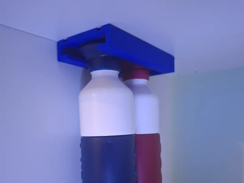 Dopper bottle holder