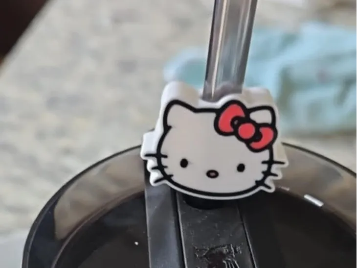 Hello Kitty Straw Topper