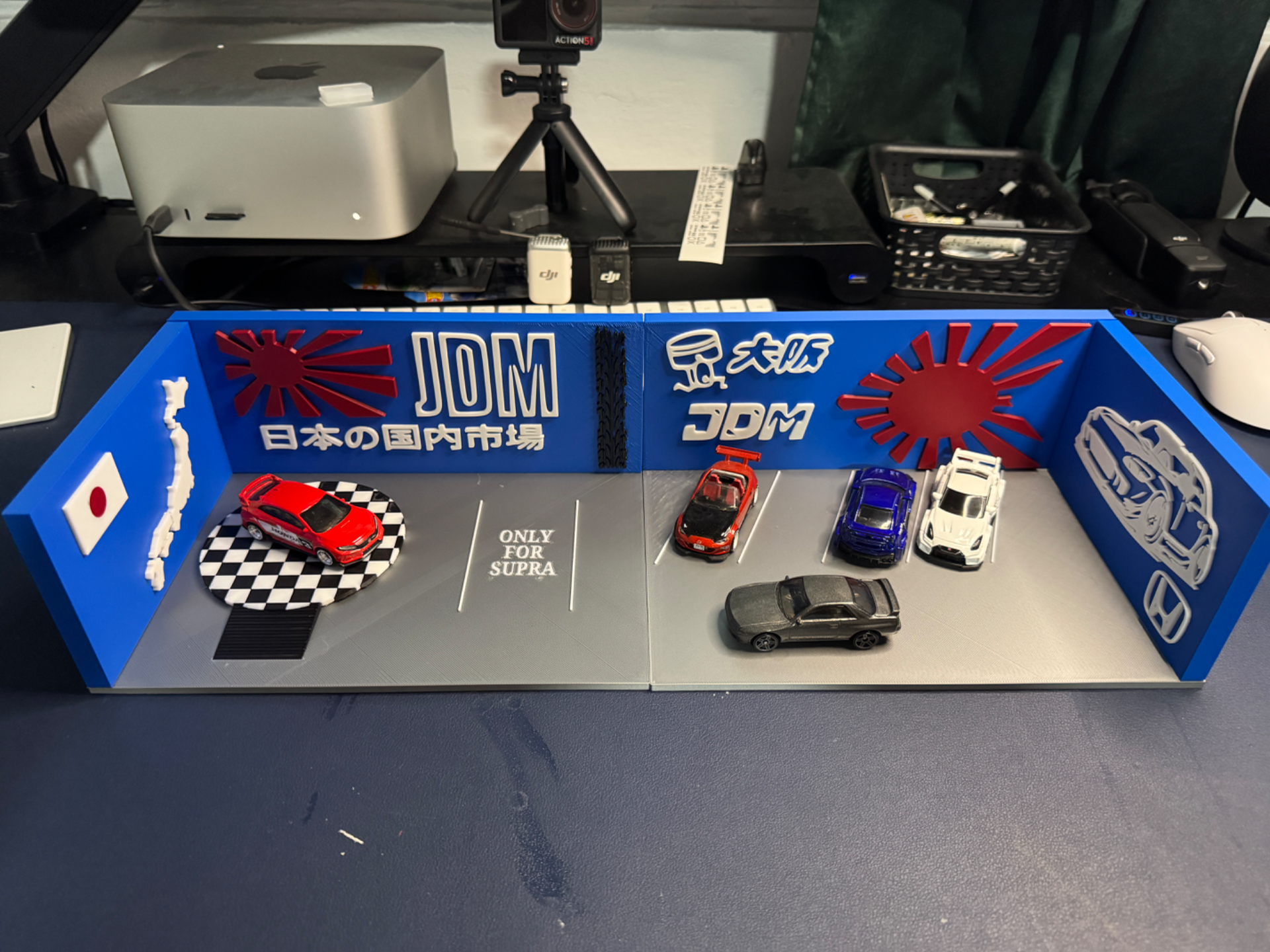 JDM Garage for 1:64 scale cars 