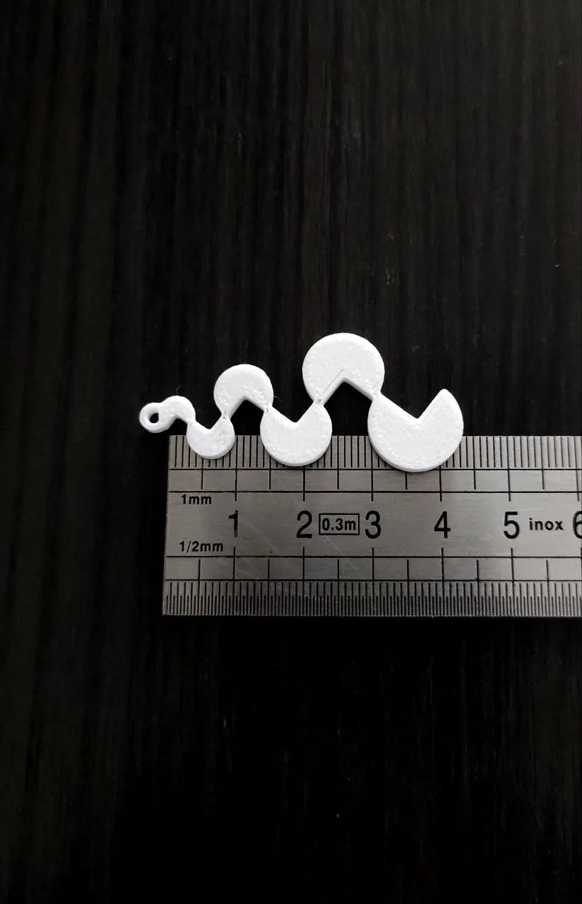 Serpentine Flow – Earrings view 2