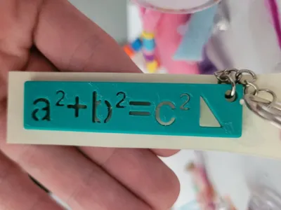 Pythagoras Keychain (a² + b² = c²)
