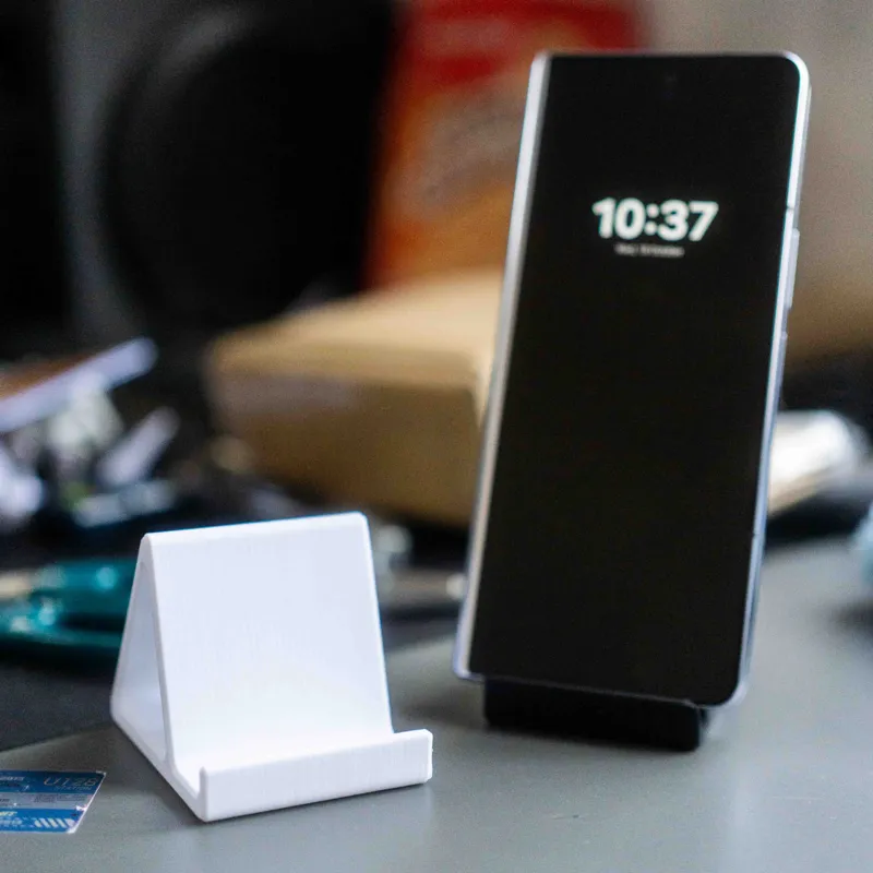 Minimalist Phone/Tablet Stand