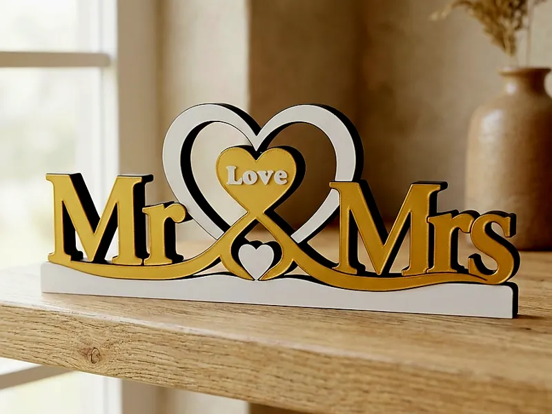 Elegant Mr & Mrs Wedding Decor | 3D Printed Sign