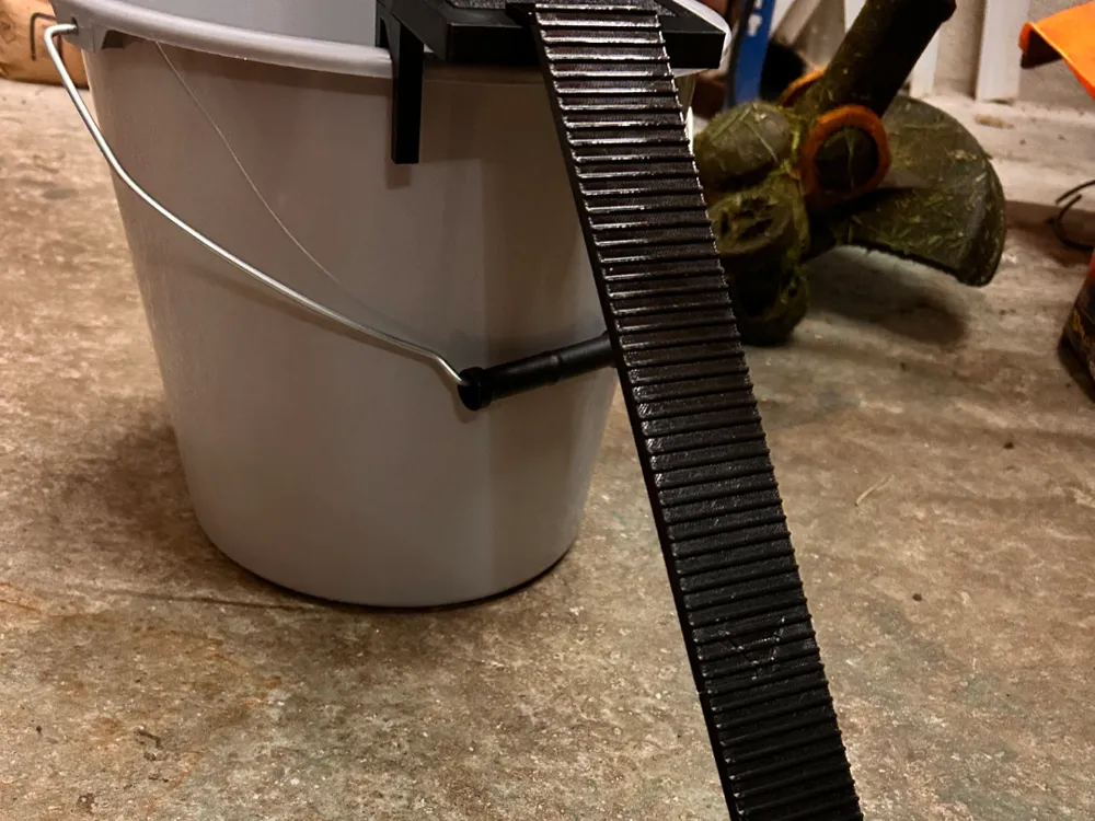 Miniatura 2 do modelo 3D Mäusetreppe Eimerfalle