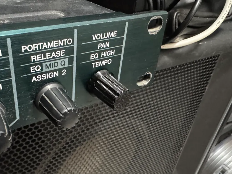 Dial Yamaha motif XS rack
