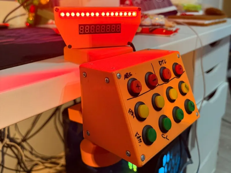 Modular ButtonBox with orientable LEDs and LCD