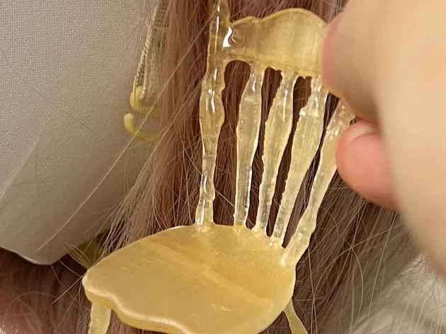 椅子耳饰
