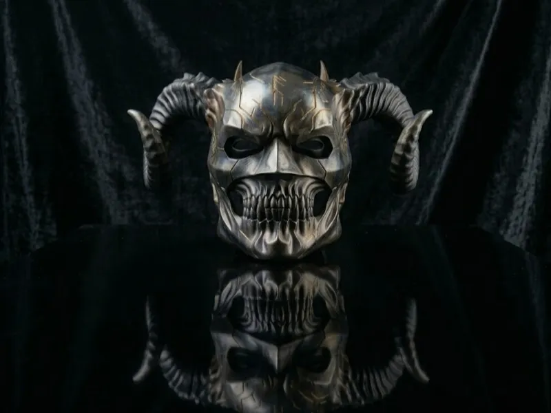 BATMAN DEMON HELMET