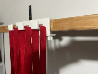 Clampable display hooks 