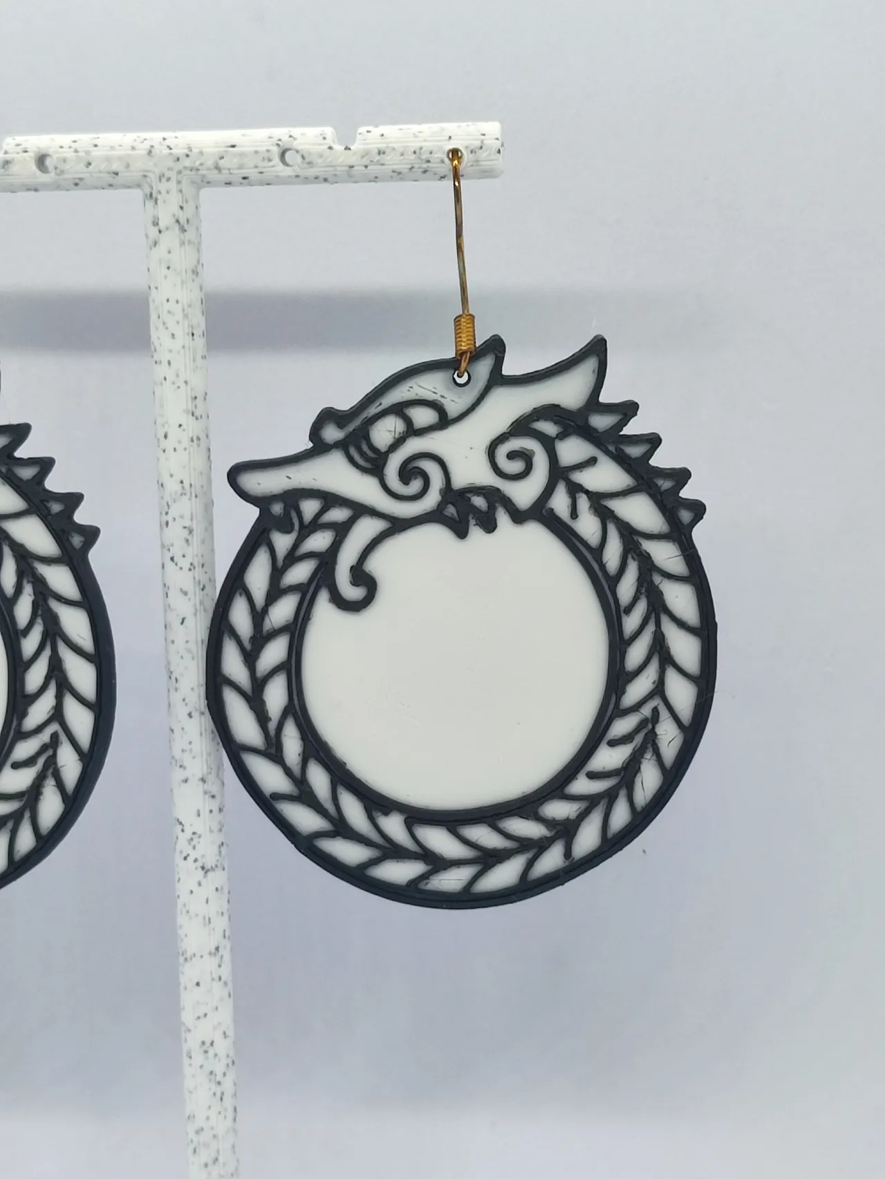 Aretes Ouroboros Dracónico view 4