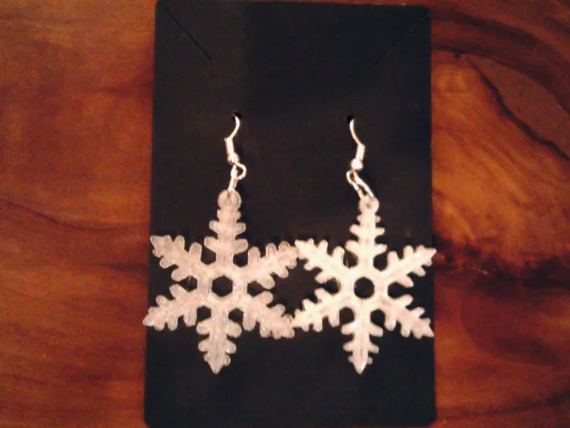 snowflake earrings 