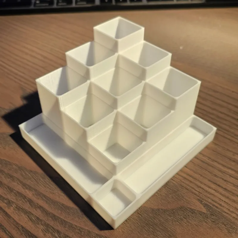 Cubic Desk Organizer