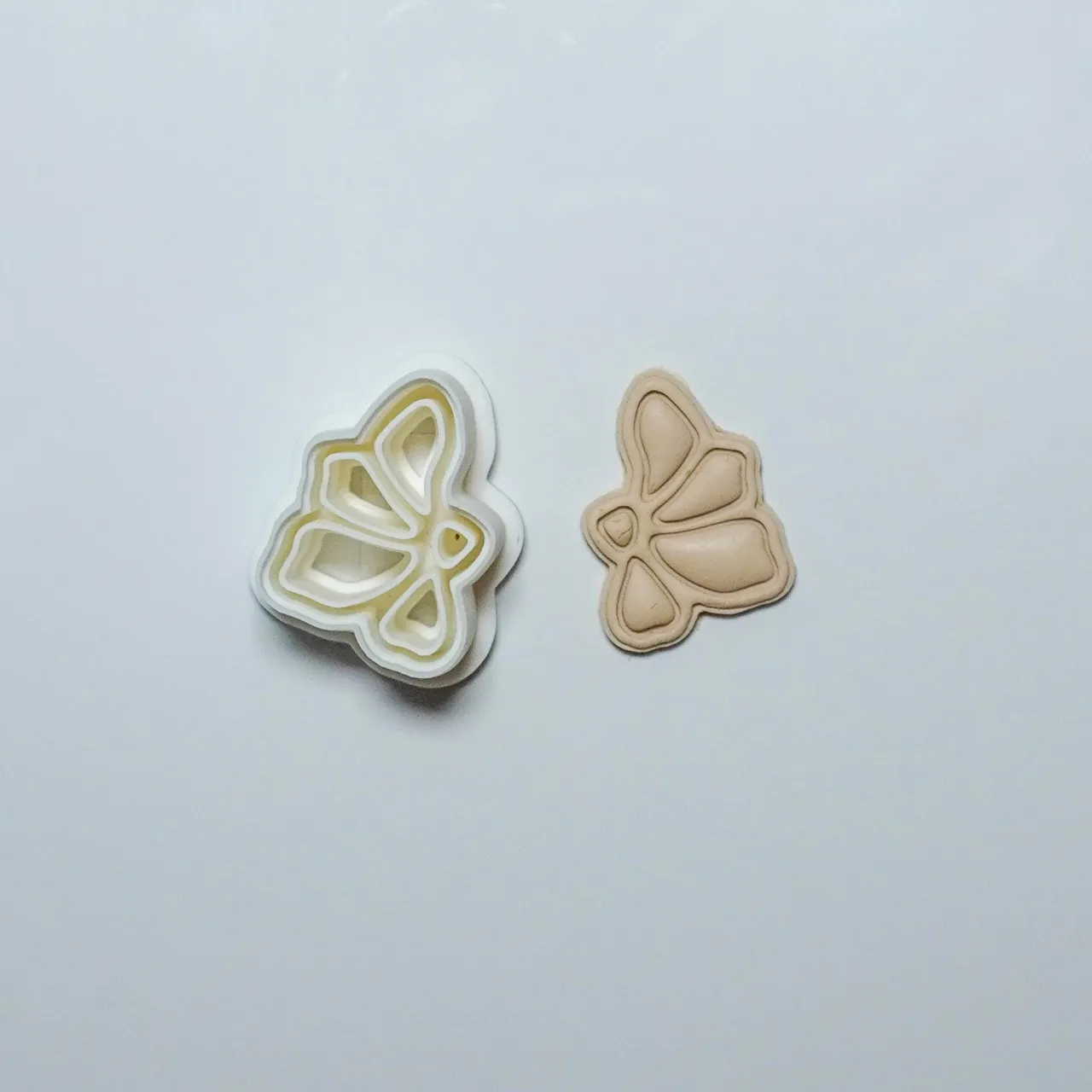 Flower Polymer Clay Cutter Earrings Necklace view 2