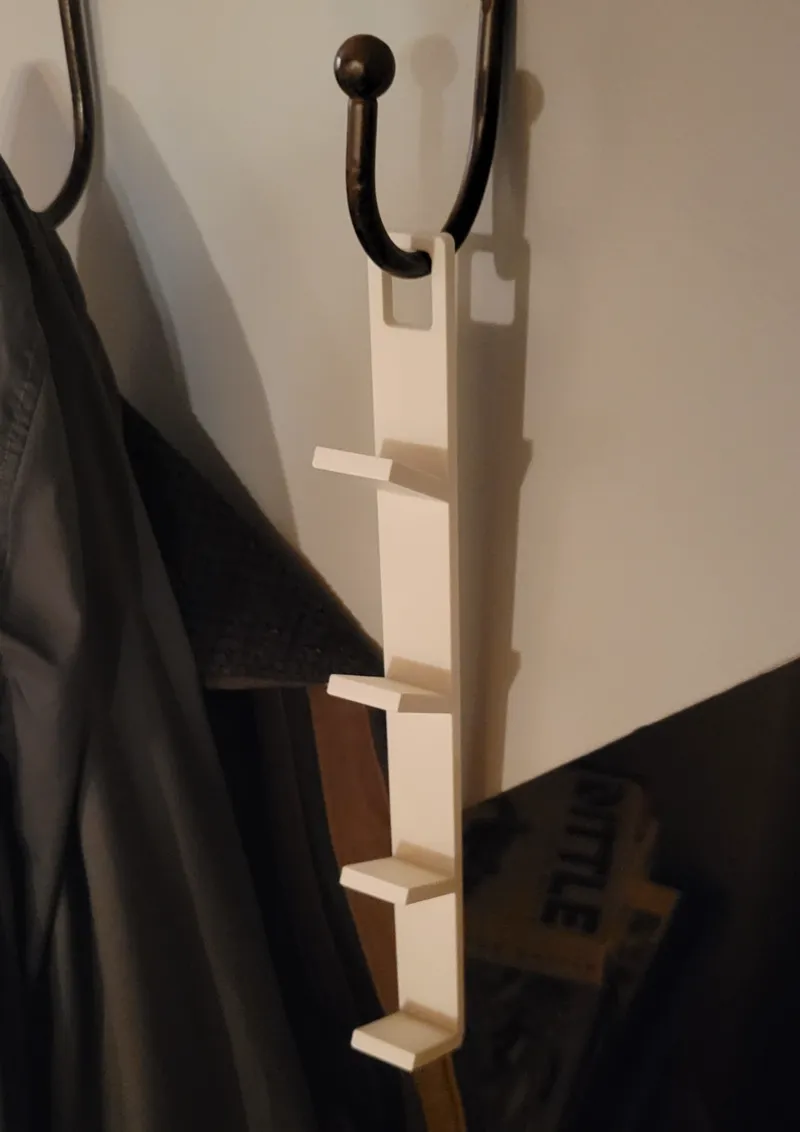 Hat Rack (Parametric) V2