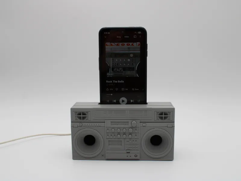 BOOM BOX Mobile Phone Amp & Charging Dock