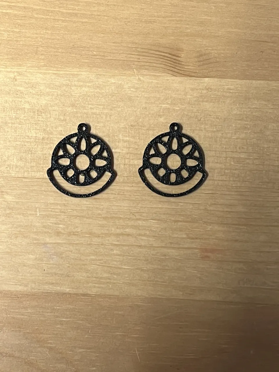 earrings view 2