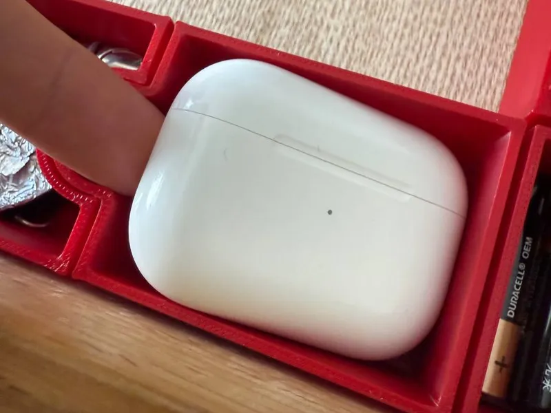 PodDock – AirPods Pro 2 Tray Insert