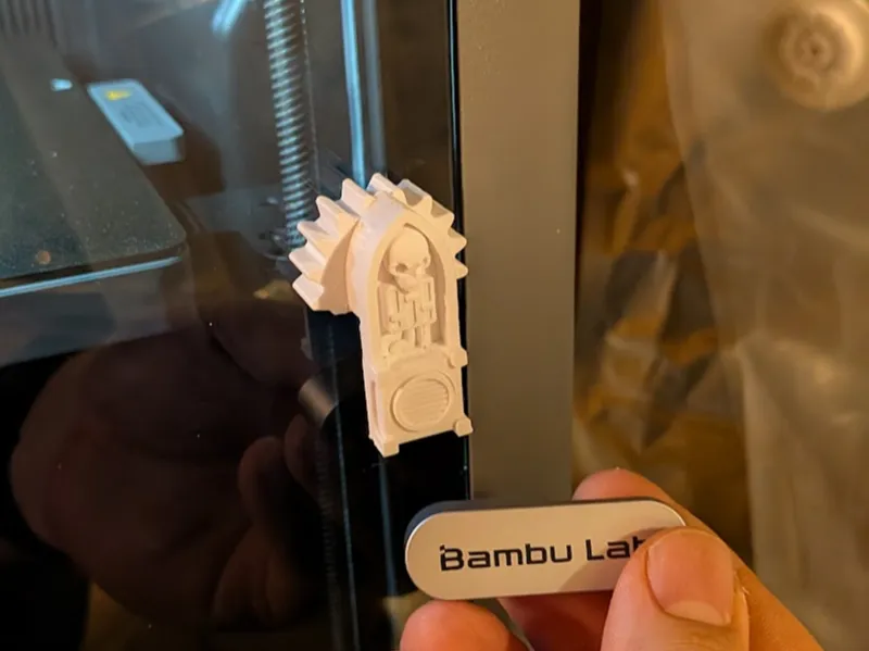 P Series Door Vertical Handle - Adeptus Mechanicus