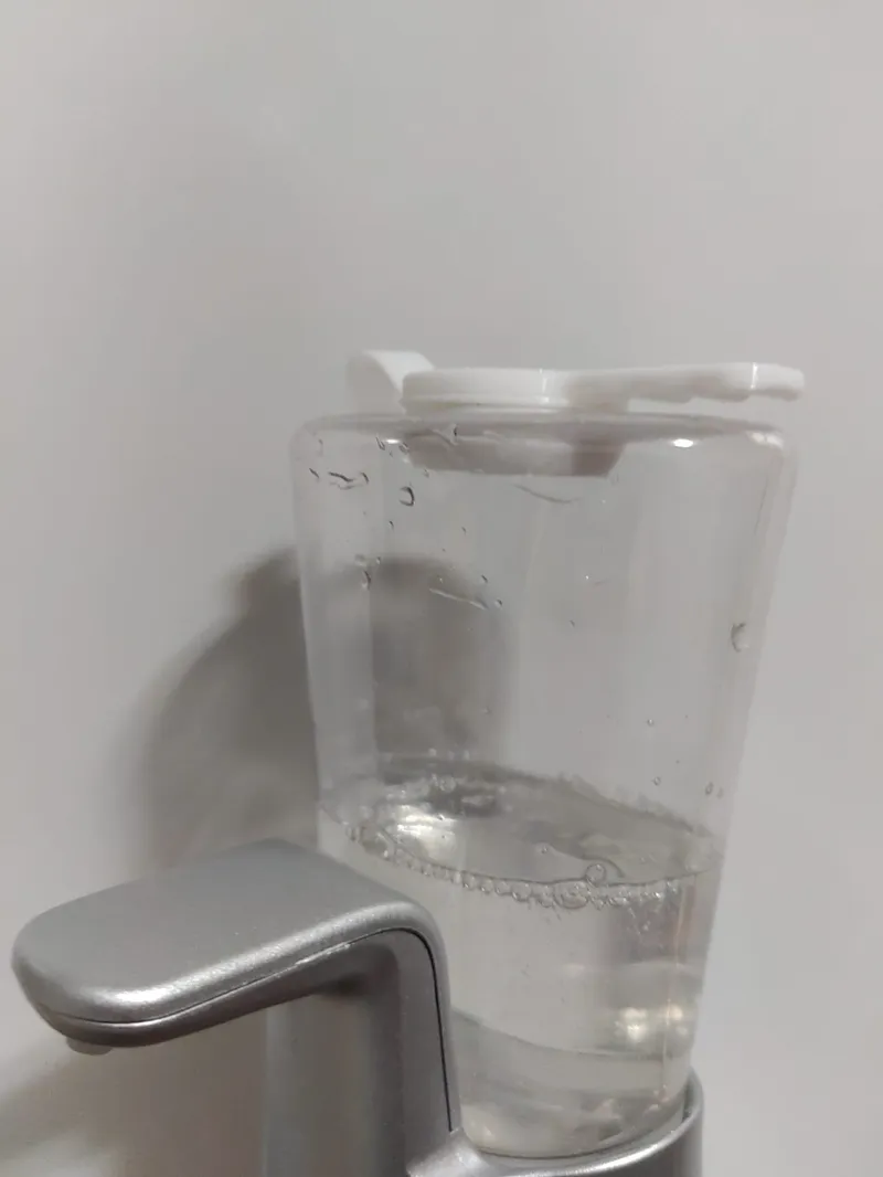 Refill plug