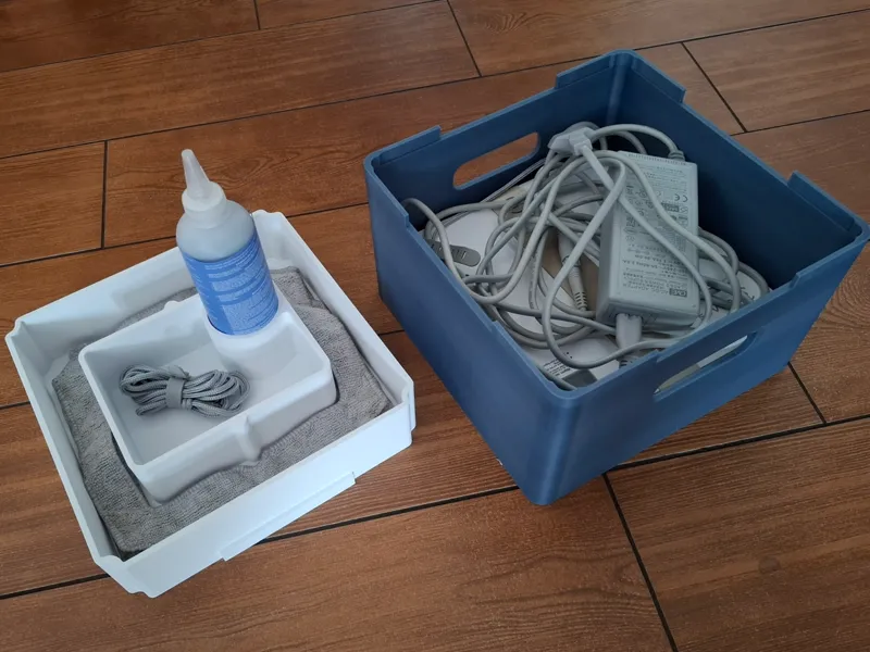 Ecovacs Winbot Mini BOX
