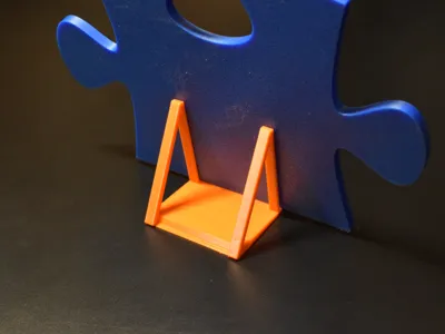 Table stand for puzzle frame