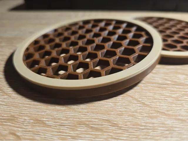 Honeycomb Cup Coaster – Modern Hexagonal Design