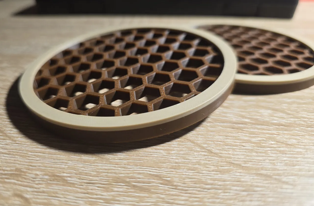 Honeycomb Cup Coaster – Modern Hexagonal Design view 2