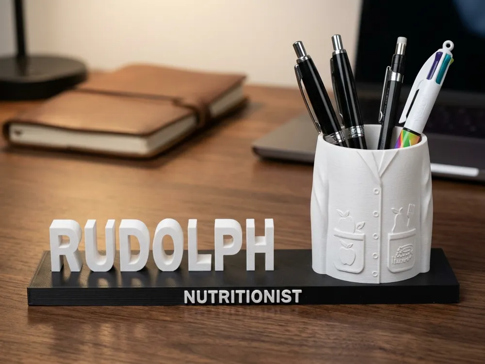 Soporte: Porta Canetas de Nutricionista. Referencia del modelo original.