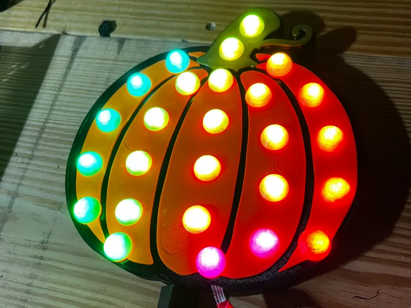 Encapsulated Pumpkin Prop - Seed Pixels - xLights
