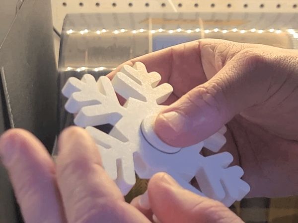 https://makerworld.bblmw.com/makerworld/model/USf88618f3c12876/design/2024-11-08_236fa222a5dd1.gif