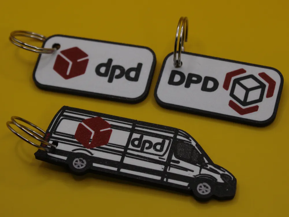 DPD Keychain – Logo and Mercedes-Benz Van by Vize3Dtisku - MakerWorld