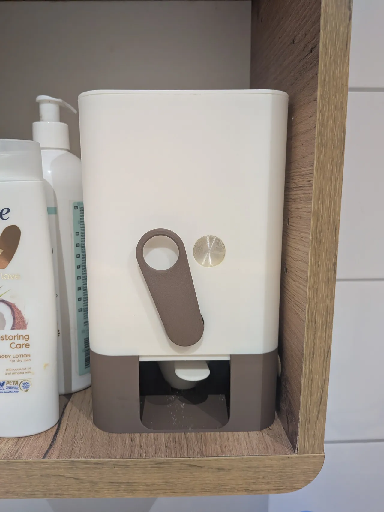 Precision Powder Dispenser view 4