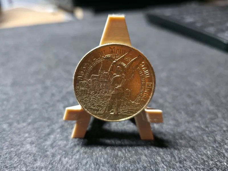 Présentoir pièce Monnaie de Paris style chevalet